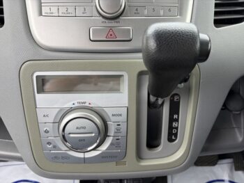 AZ-ワゴン XSスペシャル 4WD