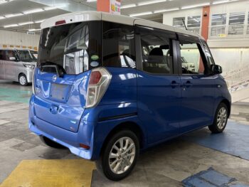 デイズルークス X　Vセレクション　純正ナビ・TV・アラウンドビューモニター　4WD