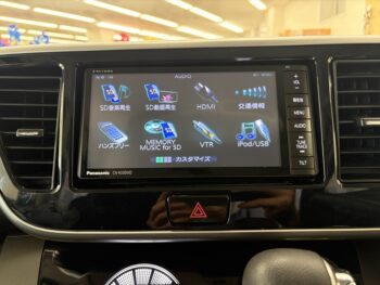 eKスペースカスタム カスタムT　ターボ　スタイルエディション　ナビ・TV・全周囲カメラ　後期型　４WD