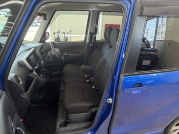 eKスペースカスタム カスタムT　ターボ　スタイルエディション　ナビ・TV・全周囲カメラ　後期型　４WD