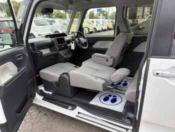 タント X 未使用車 4WD
