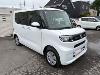 タント X 未使用車 4WD