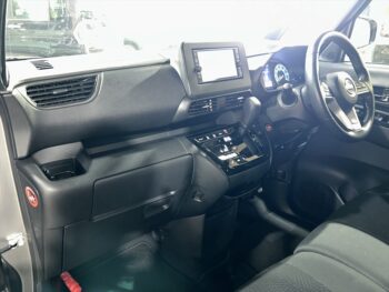 ルークス ハイウェイスター　X　プロパイロットED　純正ナビ　アラウンドビューモニター　後期型　4WD