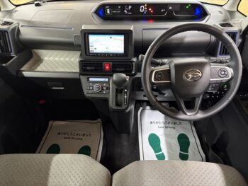 タント Ｘターボ　ナビ　バックカメラ 4WD