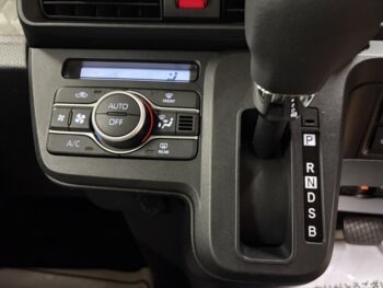 タント Ｘターボ　ナビ　バックカメラ 4WD