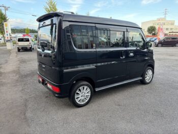 NV100クリッパーリオ Ｅ ターボ ナビ・TV・バックカメラ 4WD