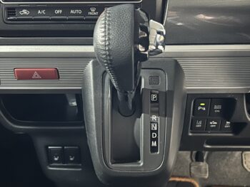 スペーシアギア HYBRID　XZターボ　4WD