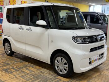 タント Ｘターボ　ナビ　バックカメラ 4WD