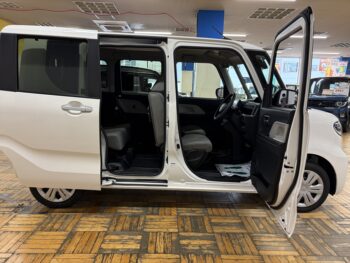 タント Ｘターボ　ナビ　バックカメラ 4WD