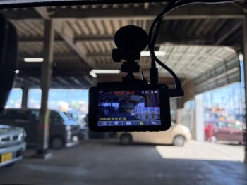 ステラ L　スマートアシスト　バックカメラ　4WD