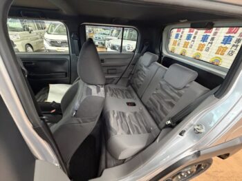 タフト Ｘ　ナビ・バックカメラ 4WD