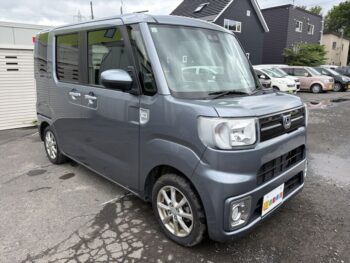 ウェイク L SAⅢ ナビ・バックカメラ 4WD