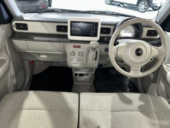 アルトラパン G　ナビTV　バックカメラ　4WD