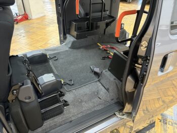 アトレーワゴン スローパーＳＡⅢ 福祉車両　車いす仕様 ナビ　TV　4WD ターボ