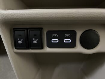 アルトラパン ハイブリッド G 6型 スズキセーフティサポート 未使用車 4WD