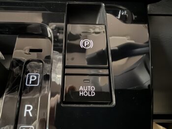 デリカミニ G プレミアム デリマルパッケージ 未使用車 4WD