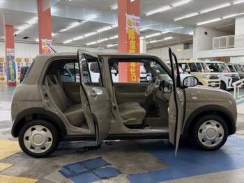 アルトラパン ハイブリッド G 6型 スズキセーフティサポート 未使用車 4WD
