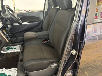 デイズ ハイウェイスターＧ　純正ナビ　ＴＶ　アラウンドビューモニター 4WD