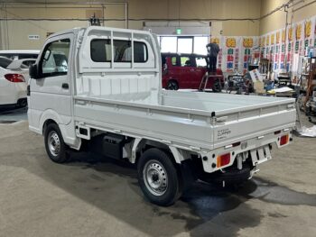 NT100クリッパートラック DX　現行型　未使用車　4WD