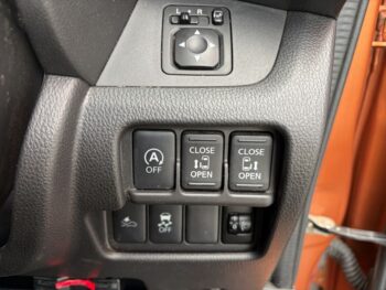 デイズルークス Ｘ Ｖセレクション 純正ナビ・TV・アラウンドビューモニター 後期型 4WD