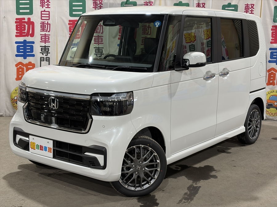N-BOXカスタム ターボ 未使用車 4WD