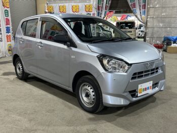 ミライース B　SAⅢ　ナビ付　4WD