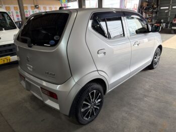 アルト Ｘ　ナビ・ＴＶ 4WD
