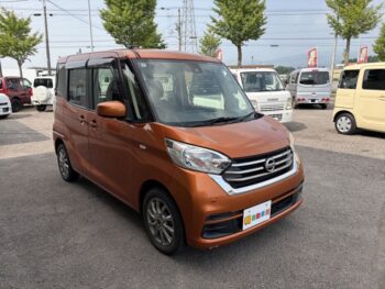 デイズルークス Ｘ Ｖセレクション 純正ナビ・TV・アラウンドビューモニター 後期型 4WD