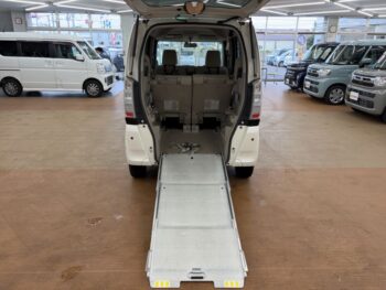 N-BOX+ Ｇ 福祉車両 車いす仕様スローパー 4WD