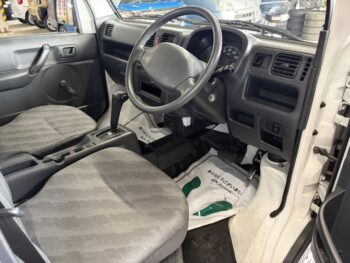 キャリイトラック ＫＣエアコン・パワステ 4WD
