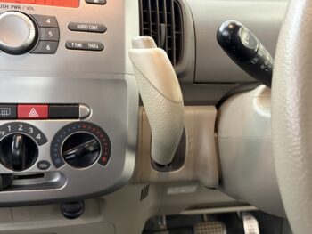 タント L　4WD