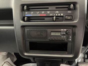 キャリイトラック ＫＣエアコン・パワステ 4WD