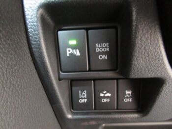 スペーシアカスタム ハイブリッド　GS 4WD