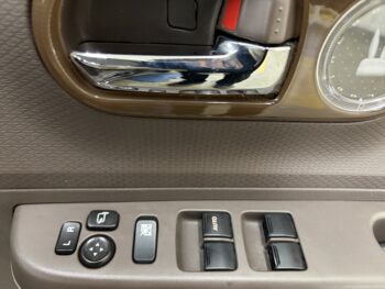 アルトラパンショコラ X　ナビ・TV・バックカメラ　4WD