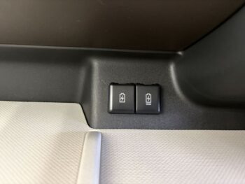 スペーシア ハイブリッドX　4WD