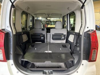 タント X リミテッド 未使用車 4WD