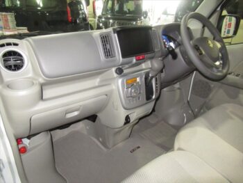 エブリイワゴン PZターボ　スペシャル　未使用車　4WD