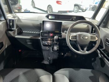 タントカスタム RS　セレクション　ターボ　純正ナビTV　4WD