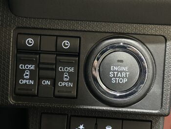 タントカスタム RS　セレクション　ターボ　純正ナビTV　4WD