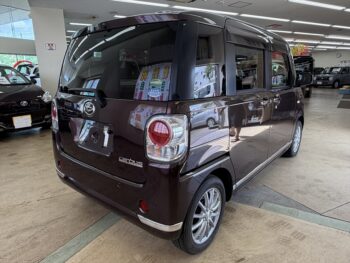 ムーヴキャンバス Gメイクアップ　SAⅢ　ナビ・バックカメラ　４WD