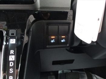 タントカスタム Xセレクション ナビ装着用アップグレードパック 4WD