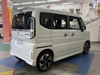 スペーシアカスタム ハイブリッド　XSターボ　4WD