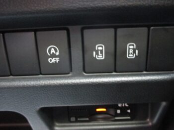 スペーシアギア ハイブリッドＸＺターボ　全方位モニター　純正ナビ・ＴＶ 4WD