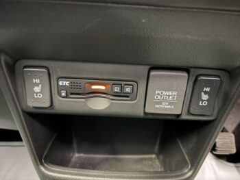 N-BOXカスタム 特別仕様車 SSブラックスタイルパッケージ 後期型 4WD