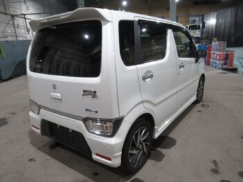 ワゴンR カスタムZ ハイブリッドZT　ターボ 4WD