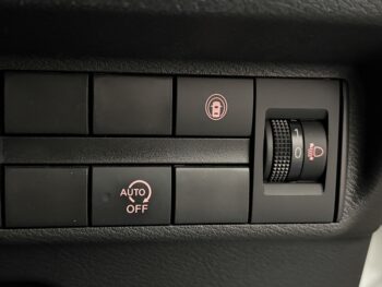 デイズ B　4WD