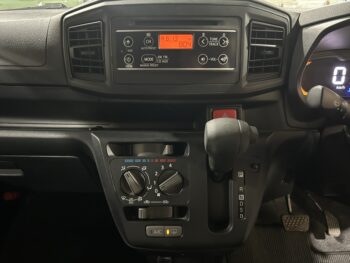 ミライース L　SAⅢ　4WD