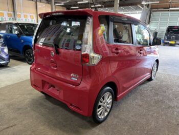 デイズ ハイウェイスター X Vセレクション+SafetyII　純正ナビ・TV・アラウンドビューモニター 4WD