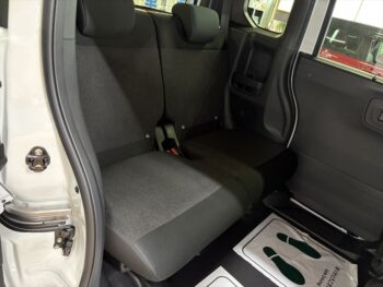N-BOXカスタム ブラックスタイル  4WD