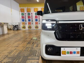N-BOXカスタム ブラックスタイル  4WD